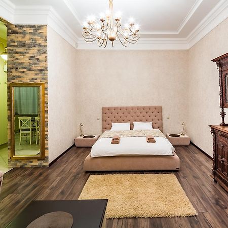 Фредра, 6 Lviv Kültér fotó