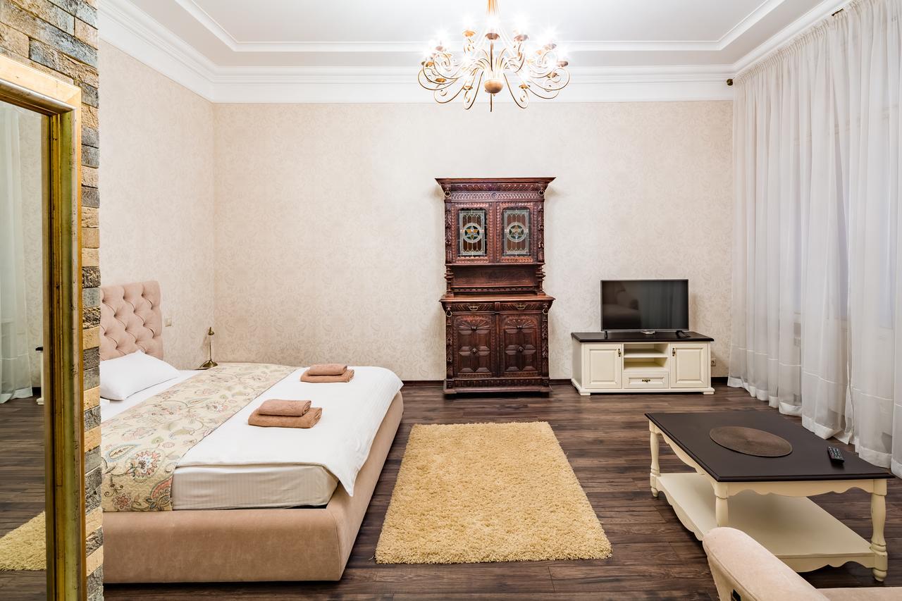 Фредра, 6 Lviv Kültér fotó