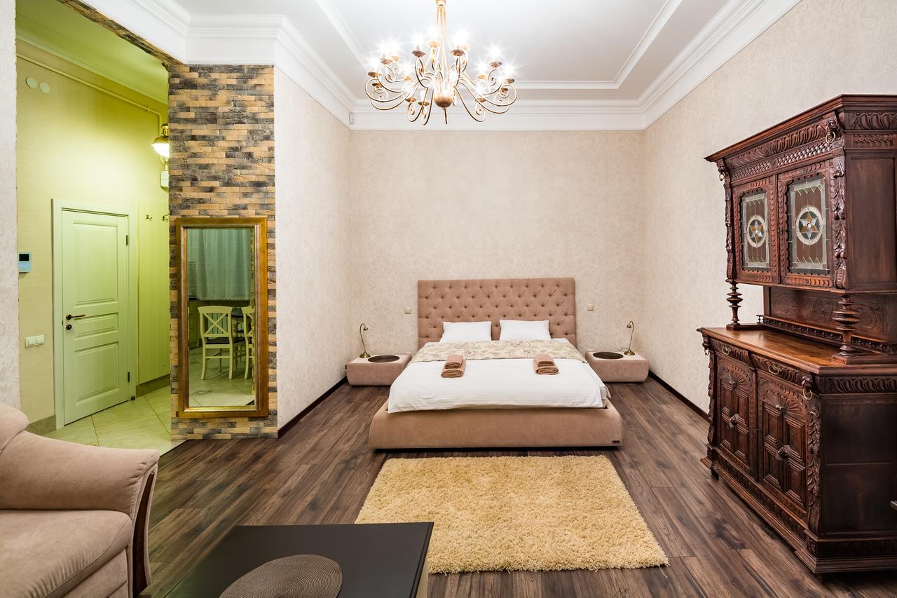 Фредра, 6 Lviv Kültér fotó